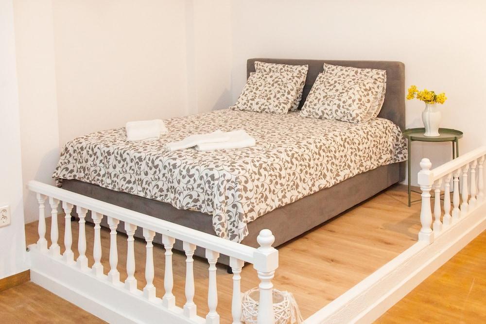 Glyfada Square Modern And Cozy Apartment Voúla المظهر الخارجي الصورة